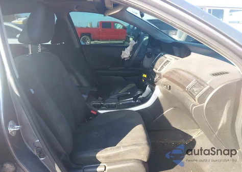 2017 Honda Accord Ex z USA, uszkodzony, nr VIN 1HGCR2F77HA244139